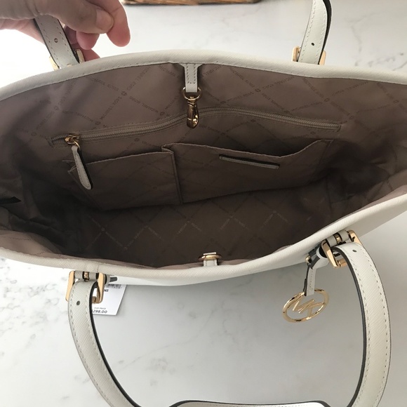 Michael Kors Matching Tote and Wallet 2 Piece Jet Set Optic White - Picture 6 of 12